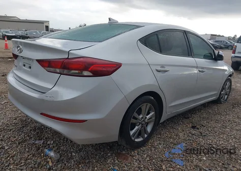 2017 Hyundai Elantra Value Edition z USA, uszkodzony, nr VIN KMHD84LF5HU429636
